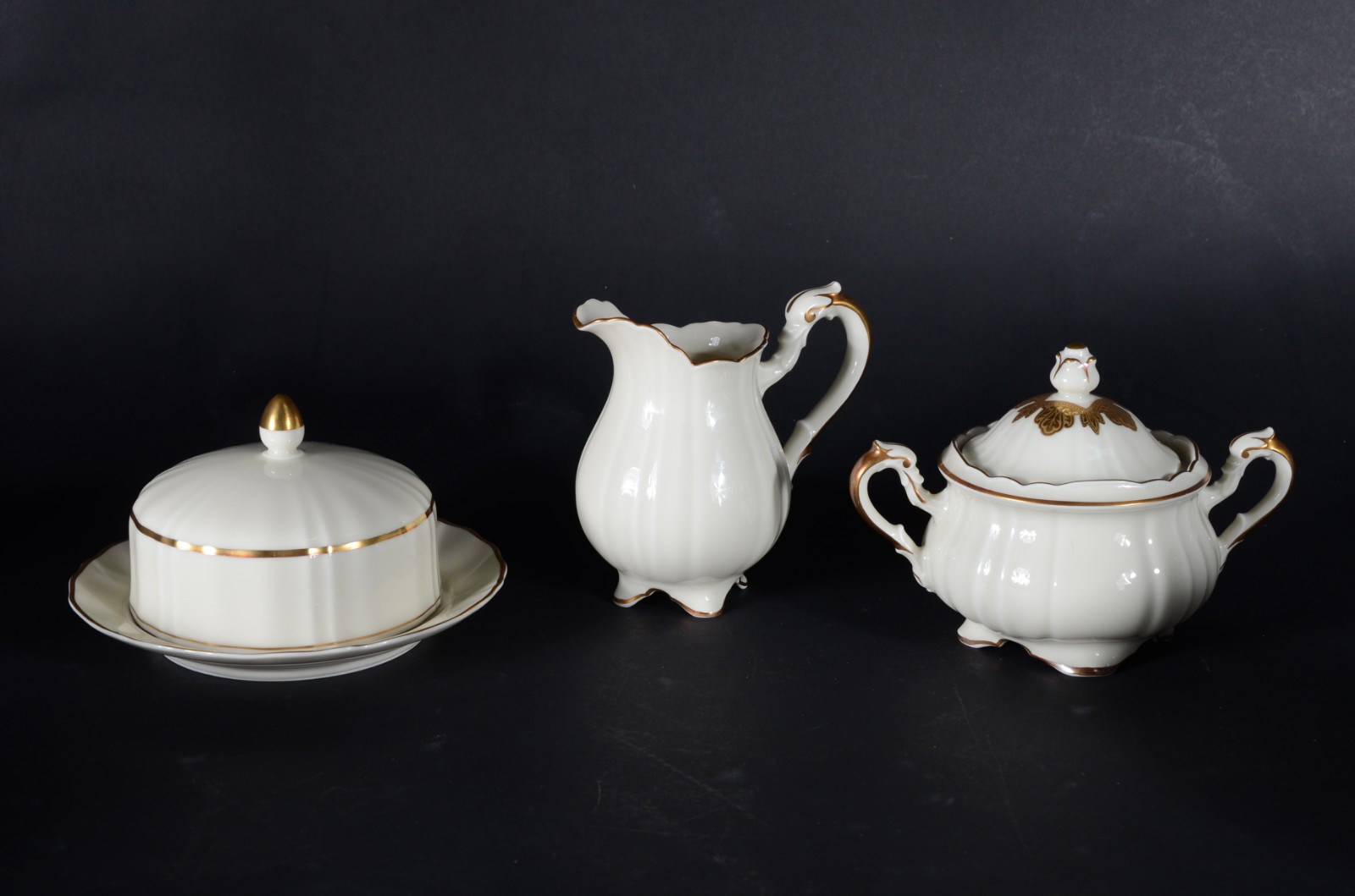 Aparelho para chá, café e jantar de porcelana alemã FURSTENBERG, na... - foto 4 de 11