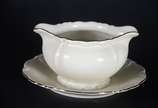 Edelstein (1919-1973),  - Aparelho de jantar de porcelana alemã Edelstein- Bavaria - Maria Theresia, na cor creme com friso dourado, composto de: 6 pratos rasos, 6 pratos fundo