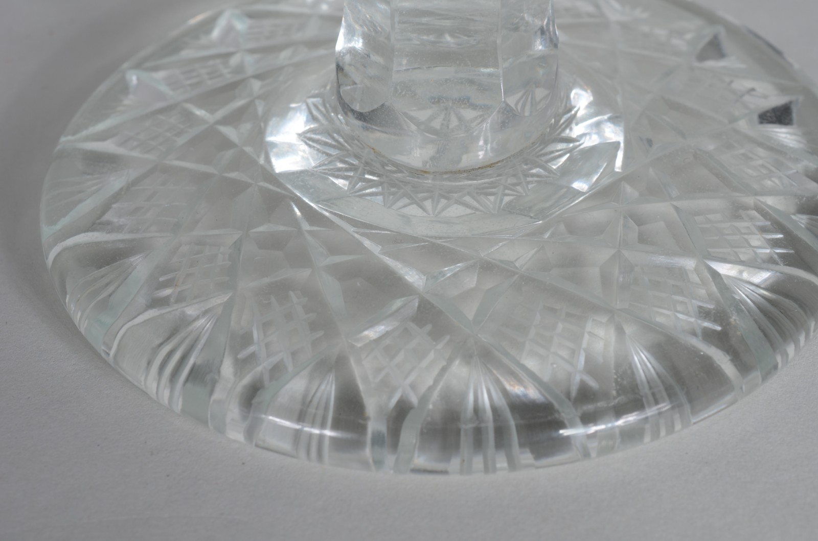 Diversas peças de cristal/vidro, sendo: fruteira, 9 bowls pequenos em... - foto 8 de 11