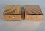 Dupont (1872),  - Dois isqueiros franceses Dupont de metal dourado.