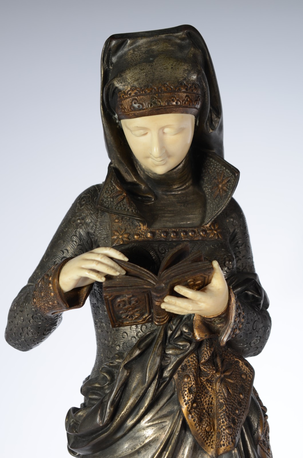 Carrier-Belleuse (1824-1887), Liseuse - foto 6 de 10