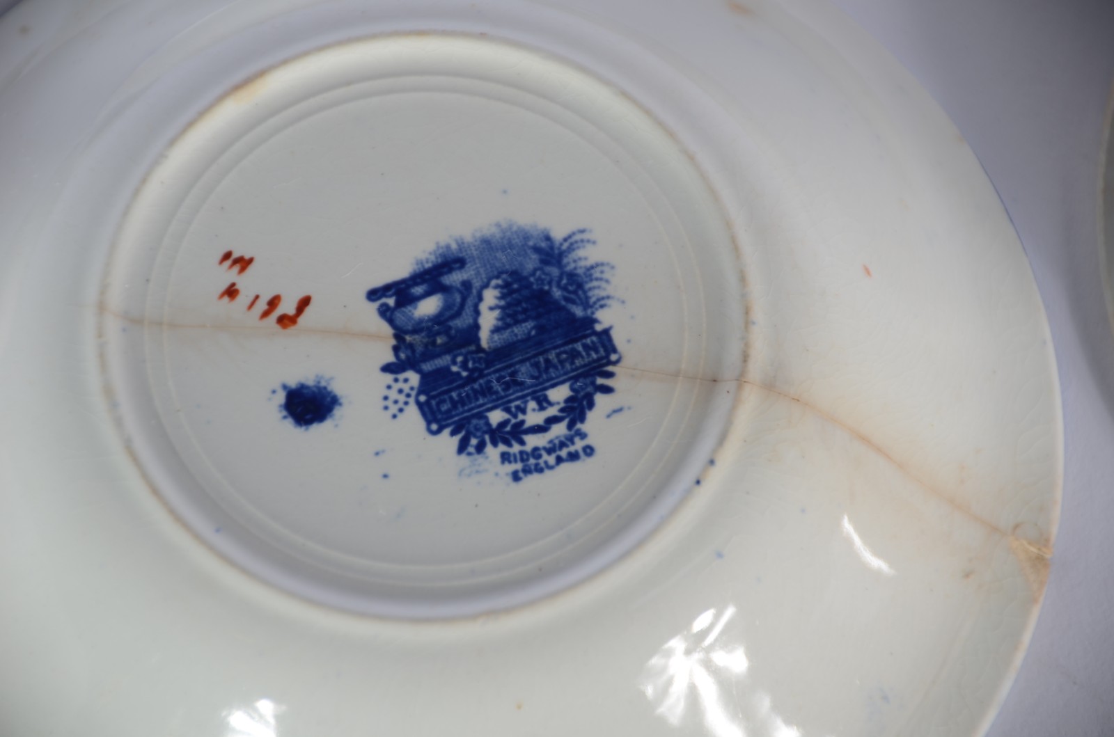 Onze bowls de faiança inglesa decorados em tons de rouge de fer e... - foto 5 de 7