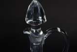 Elegante garrafa com alça de cristal europeu fa... - Elegante garrafa com alça de cristal europeu facetado.