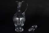 Elegante garrafa com alça de cristal europeu fa... - Elegante garrafa com alça de cristal europeu facetado.