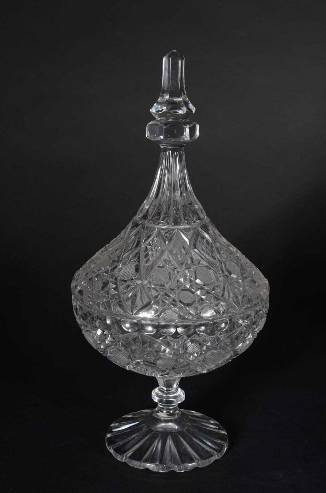 Compoteira de cristal lapidação "tijolinho". - foto 1 de 9