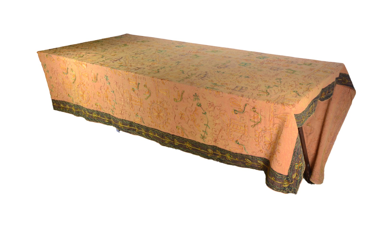 Toalha de mesa ao gosto indiano com bordados. - foto 1 de 10