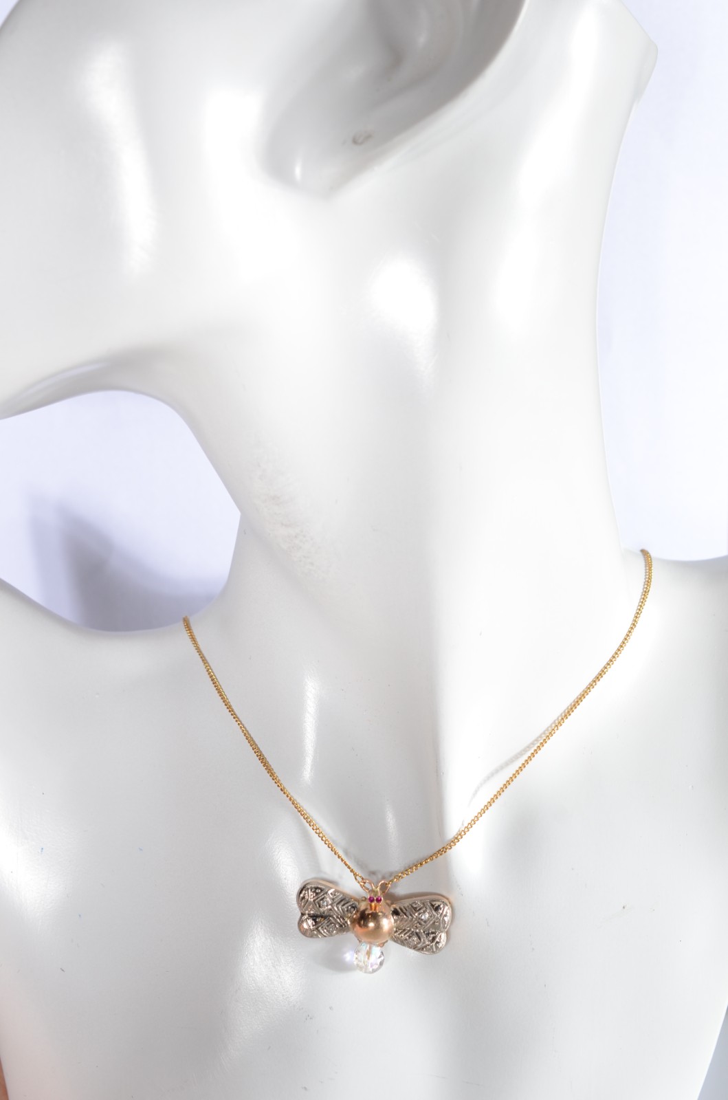 Colar com pendente de ouro 18 k., contraste 750 mls. (Por motivos de... - foto 5 de 5
