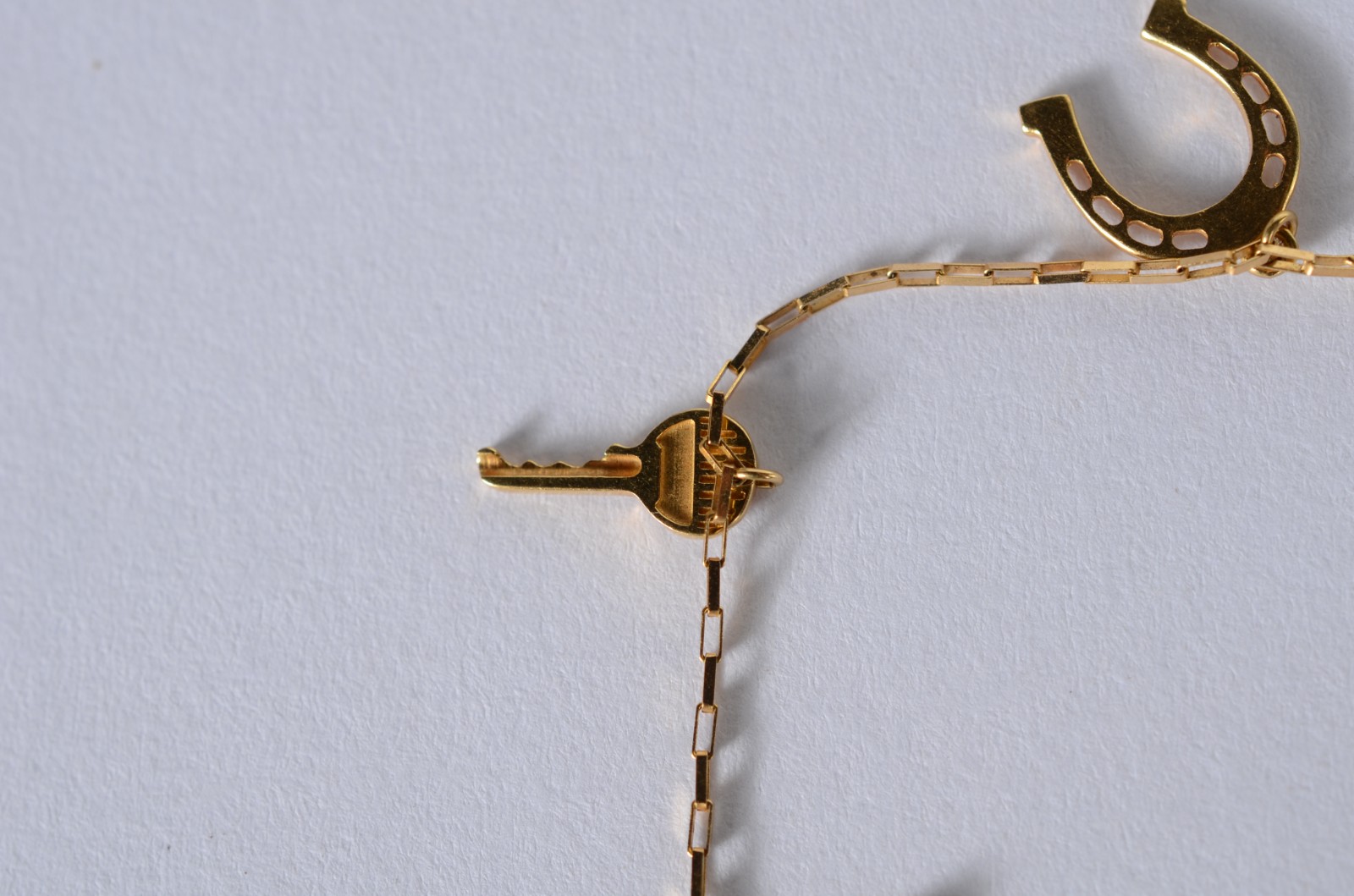 Pulseira/tornozeleira de ouro 18 k., contraste 750 mls. (Por motivos... - foto 7 de 8