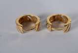 Par de argolas de ouro 18 k., contraste 750 mls... - Par de argolas de ouro 18 k., contraste 750 mls. (Por motivos de segurança a peça não se encontra na loja).