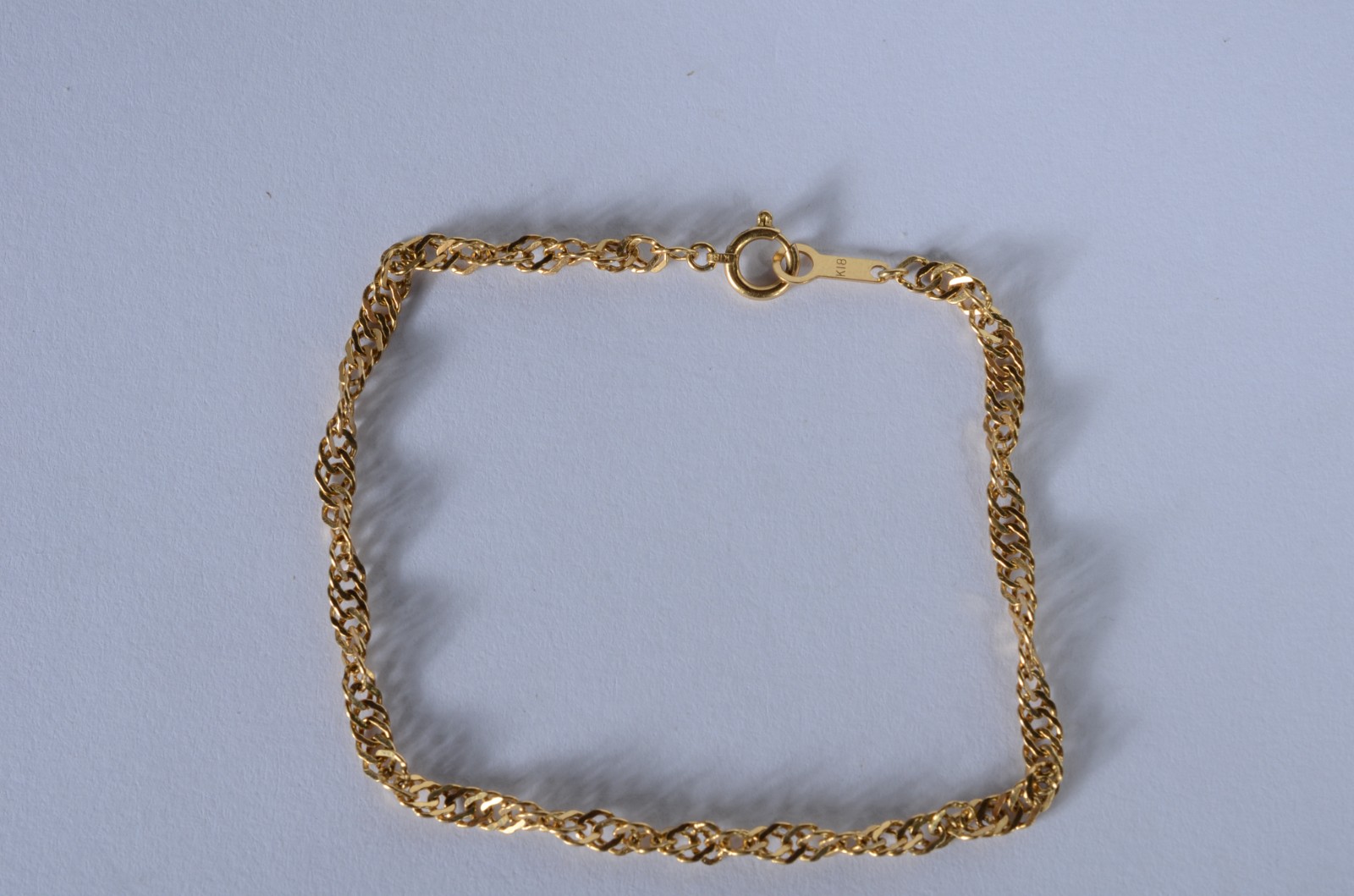 Pulseira de ouro 18 k., contraste 750 mls. (Por motivos de segurança... - foto 1 de 5