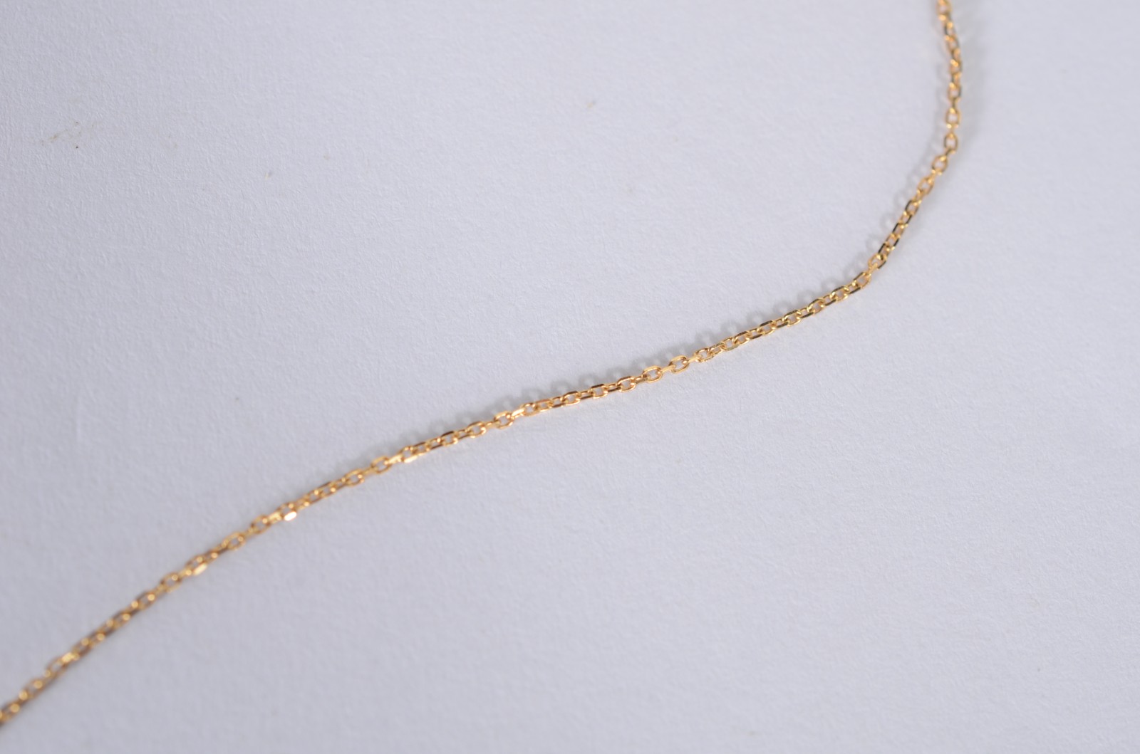 Colar de ouro 18 k., contraste 750 mls com pendente na forma de... - foto 4 de 5