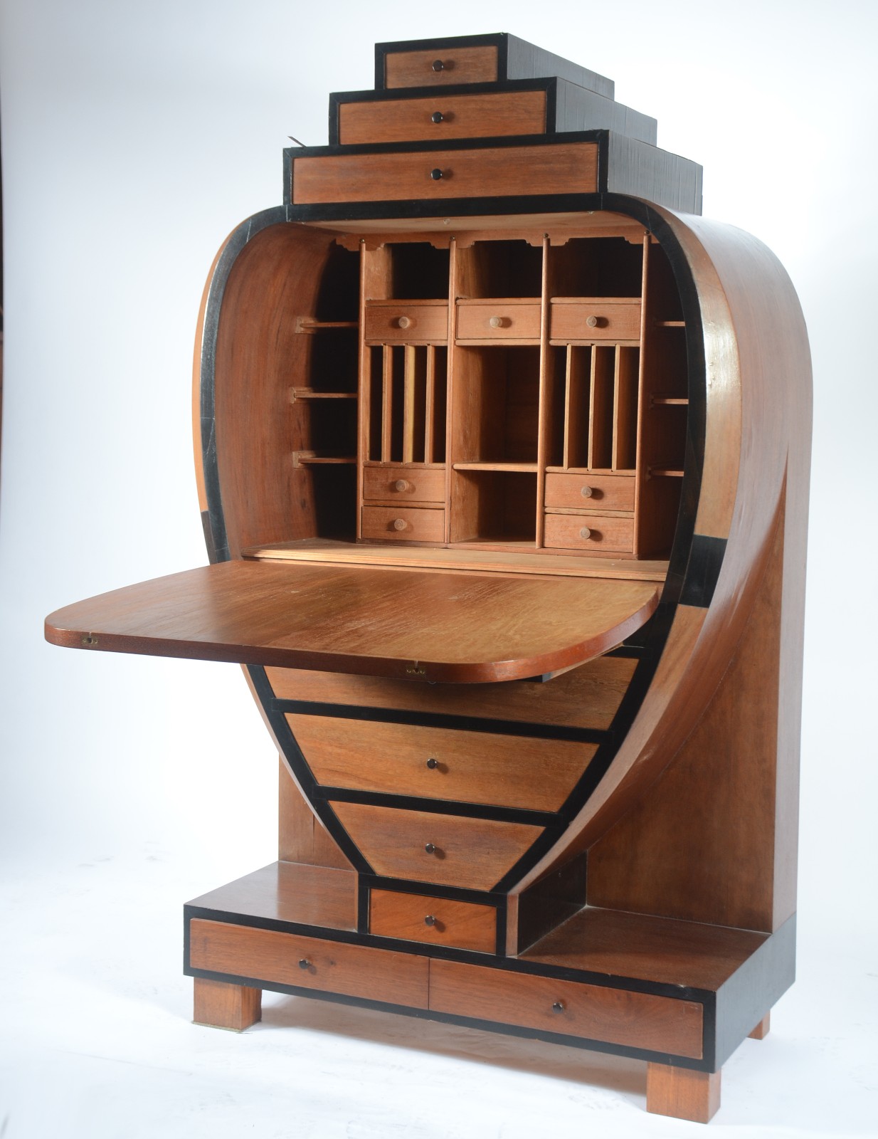 Cômoda papeleira, estilo Art Deco, tampo articulado com escaninhos e... - foto 1 de 11