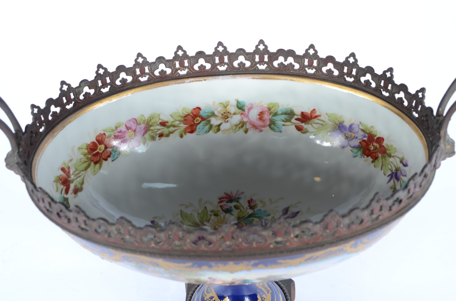 Elegante fruteira de porcelana francesa azul cobalto com cena... - foto 5 de 11
