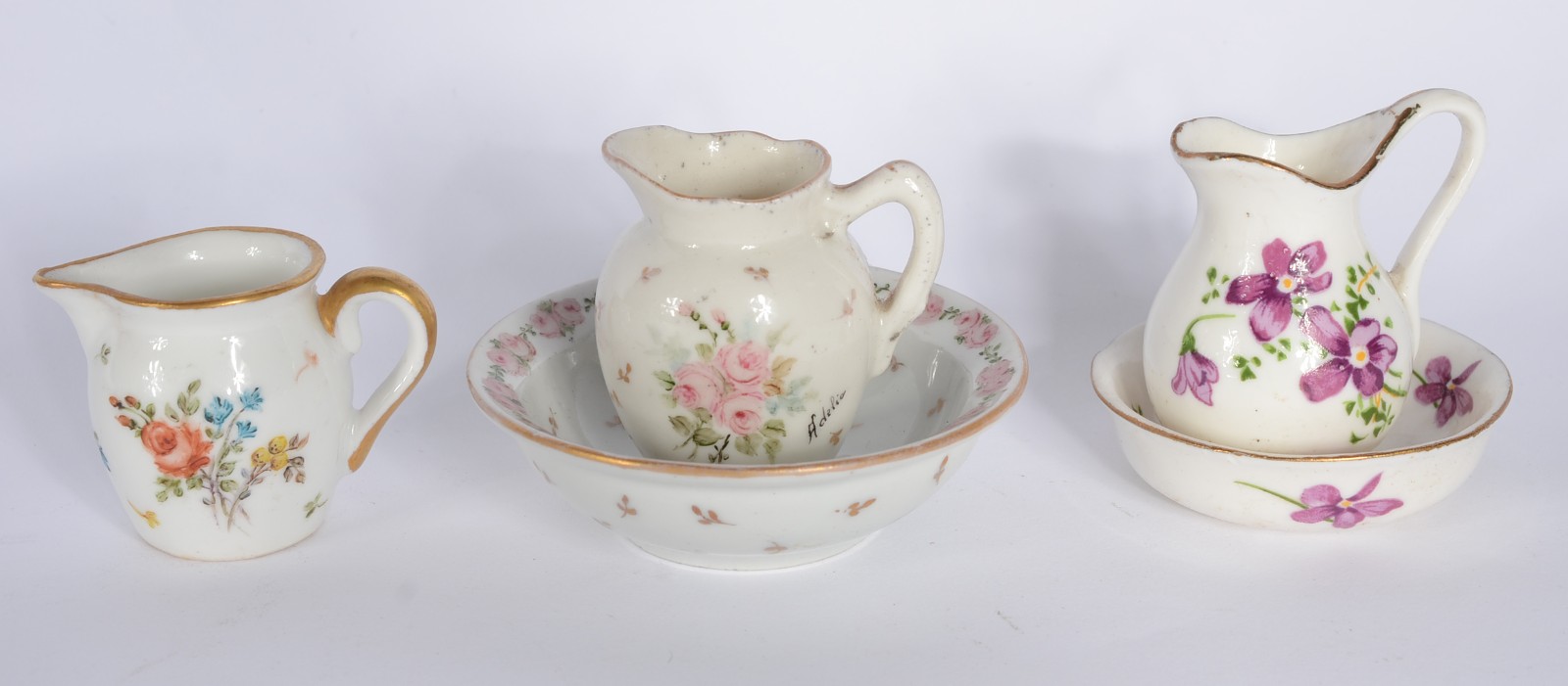 Coleção com 21 peças diversas de miniaturas em porcelana. - foto 5 de 11