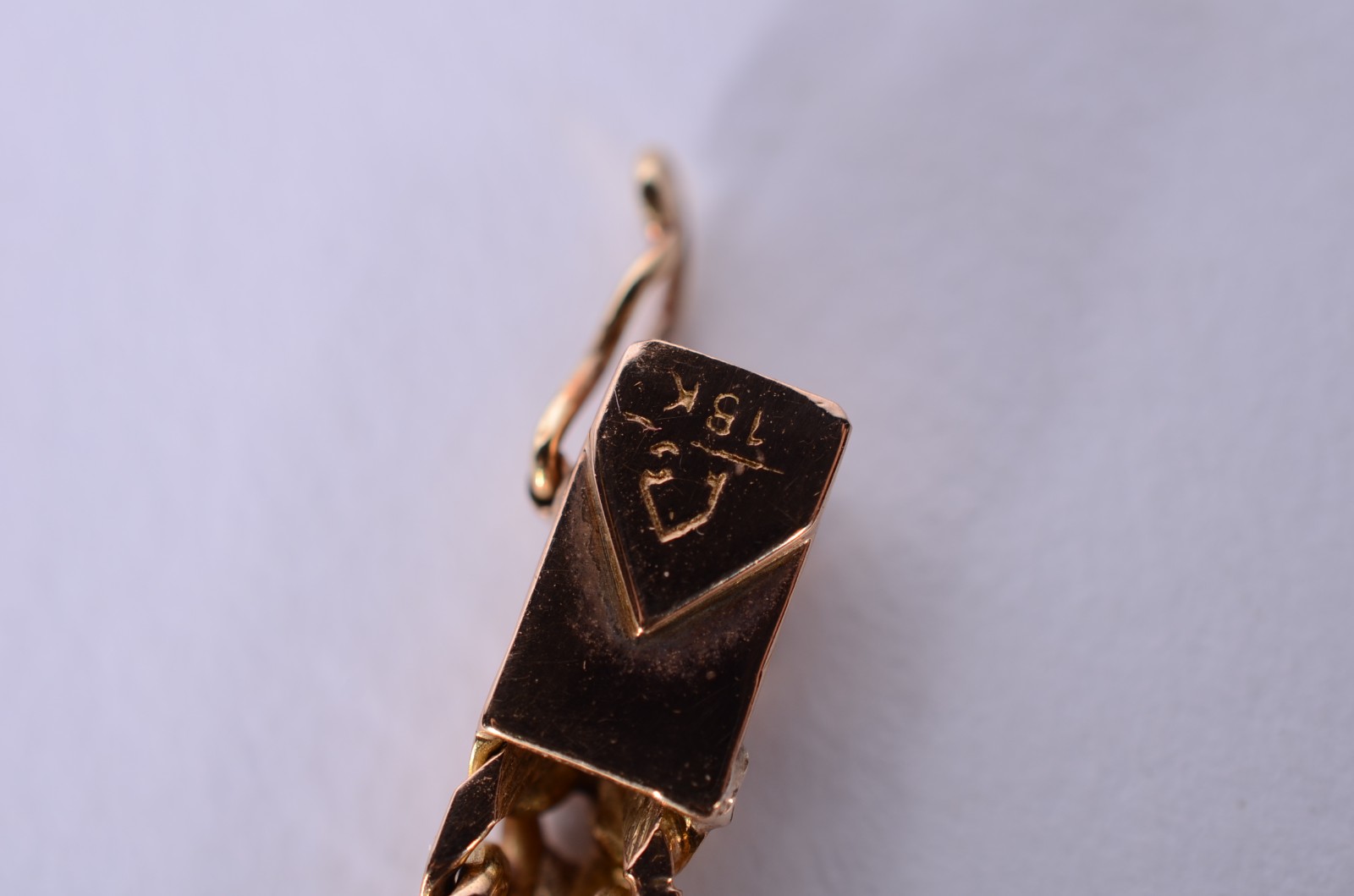 Relógio feminino de ouro 18k., marca Ebel -17 rubis, com mini... - foto 8 de 11