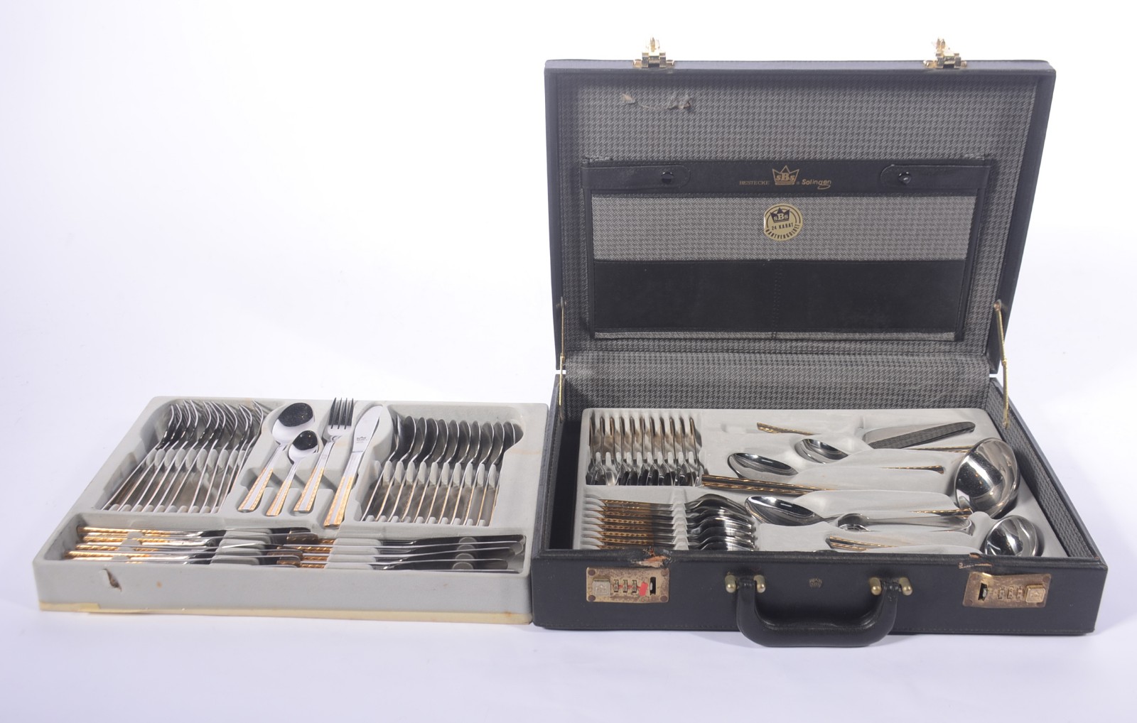 Faqueiro Solingen inox, composto de: 12 colheres, 12 garfos, 12 facas... - foto 1 de 11