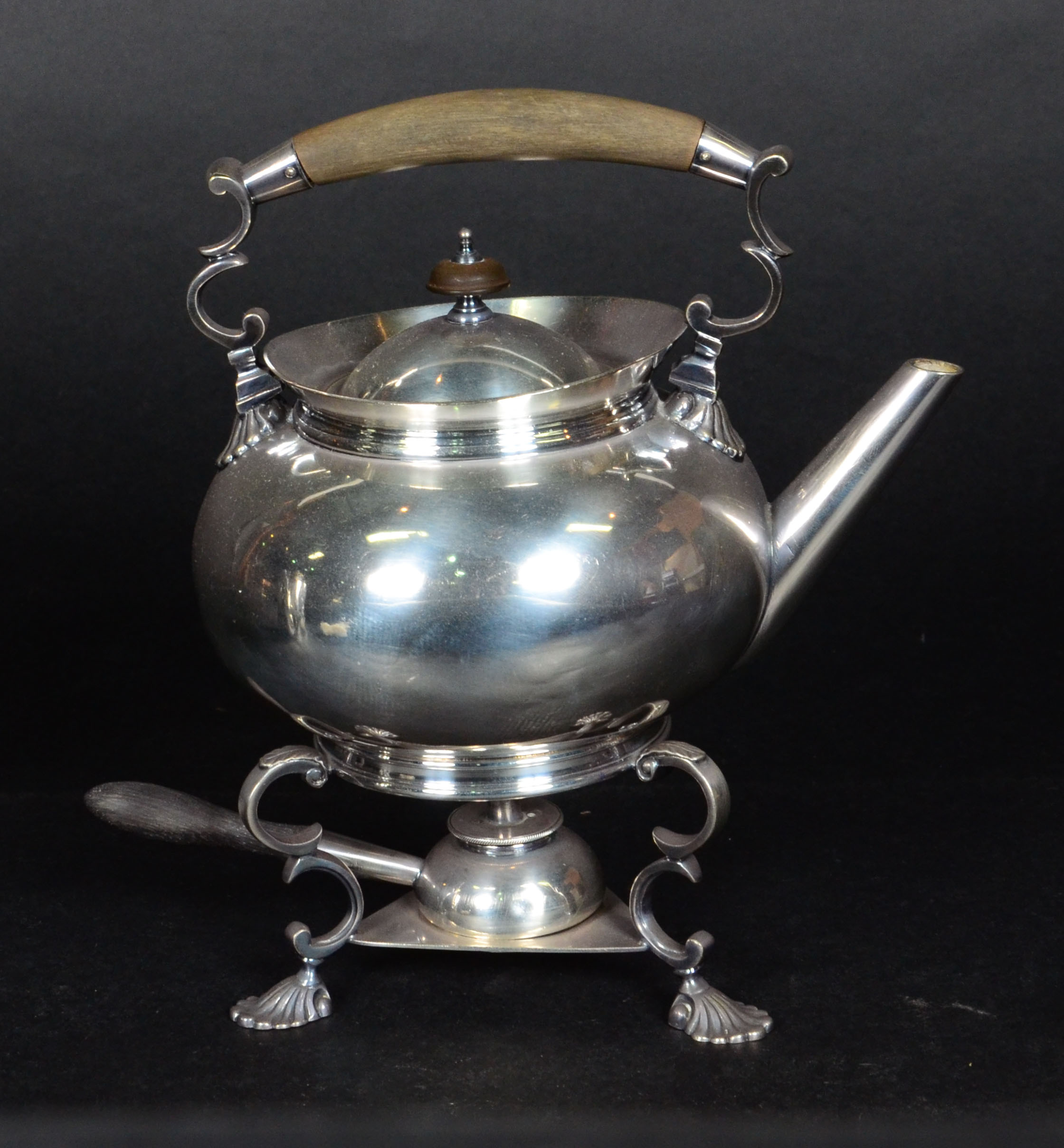 Samovar inglês de metal espessurado a prata ELKINGTON & Co... - foto 1 de 2