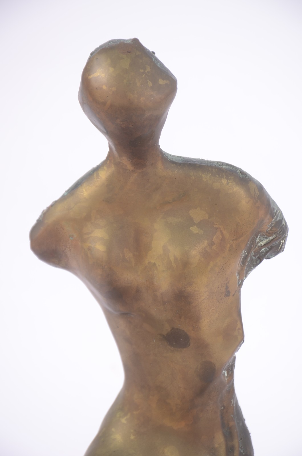 Mario Agostinelli  (1915-2000), Torso feminino - foto 3 de 8