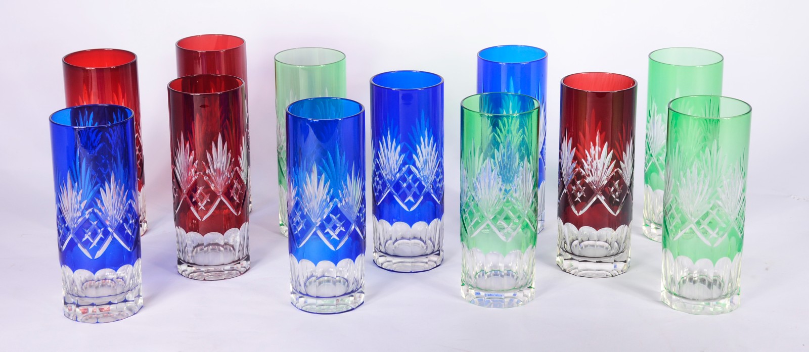 Conjunto com 12 copos para long drink de cristal doublé lapidado, nas... - foto 1 de 7