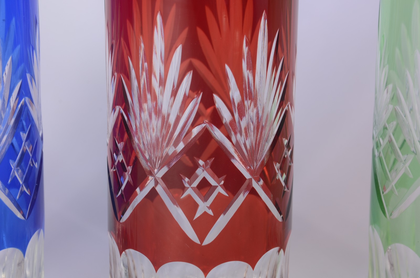 Conjunto com 12 copos para long drink de cristal doublé lapidado, nas... - foto 4 de 7