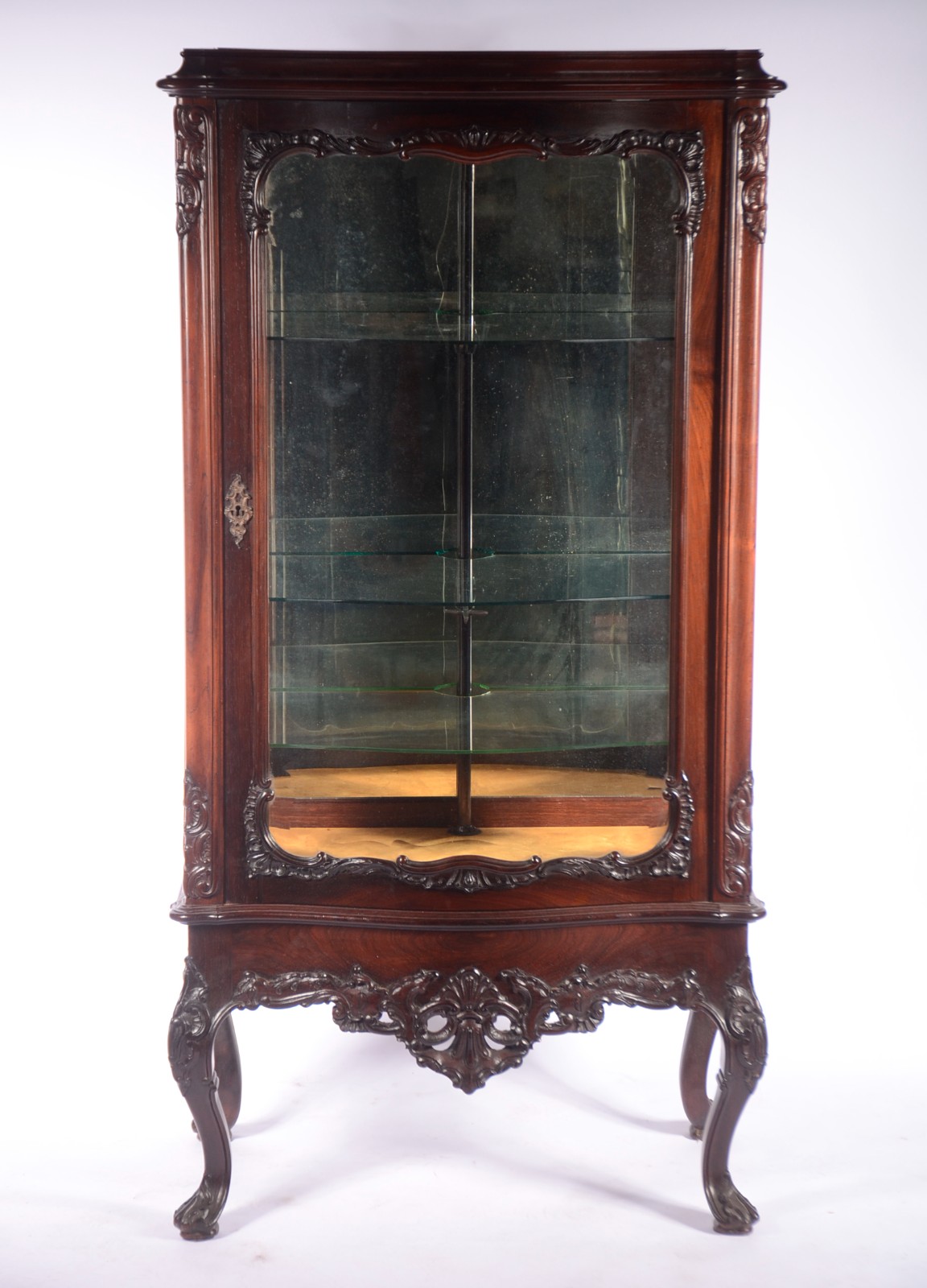 Elegante vitrine de madeira nobre estilo Dom José, saia entalhada com... - foto 2 de 7