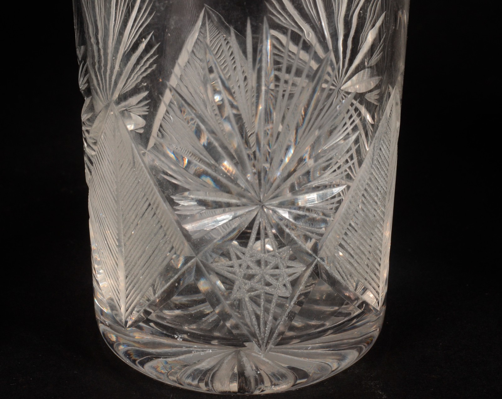Serviço de cristal lapidado, composto de: 10 taças para vinho tinto... - foto 5 de 11