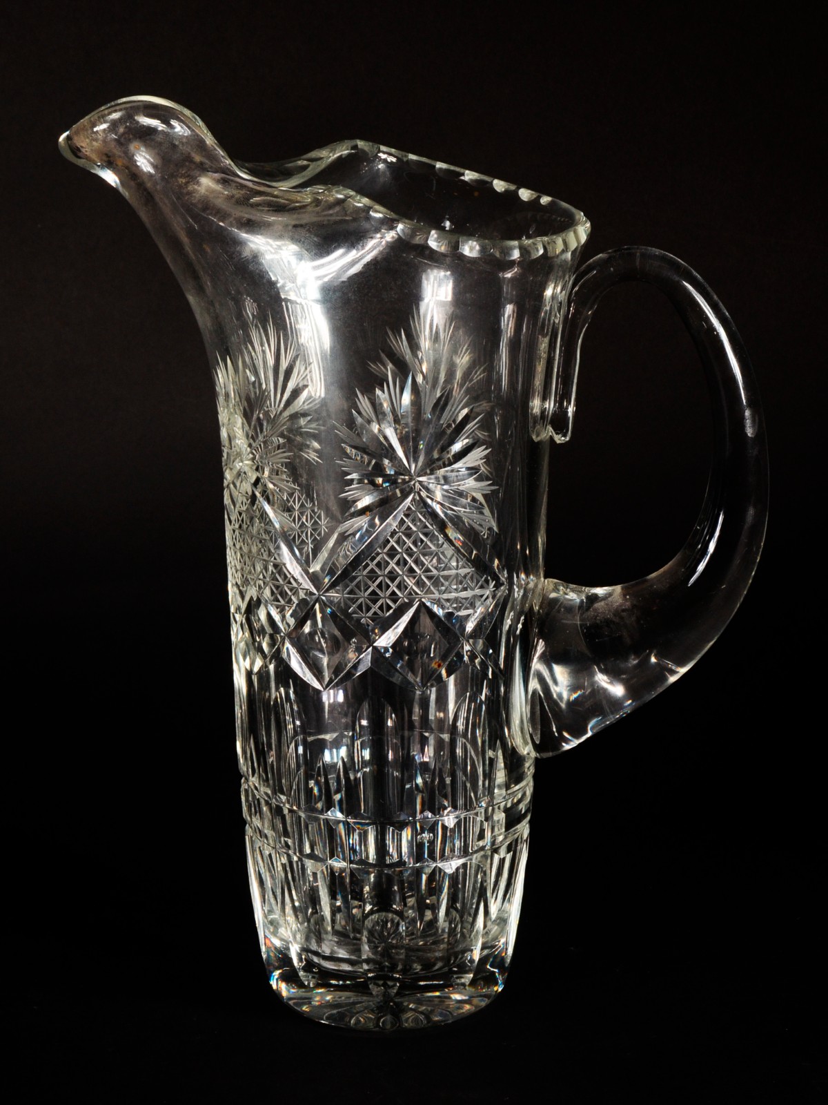 Serviço de cristal lapidado, composto de: 10 taças para vinho tinto... - foto 10 de 11