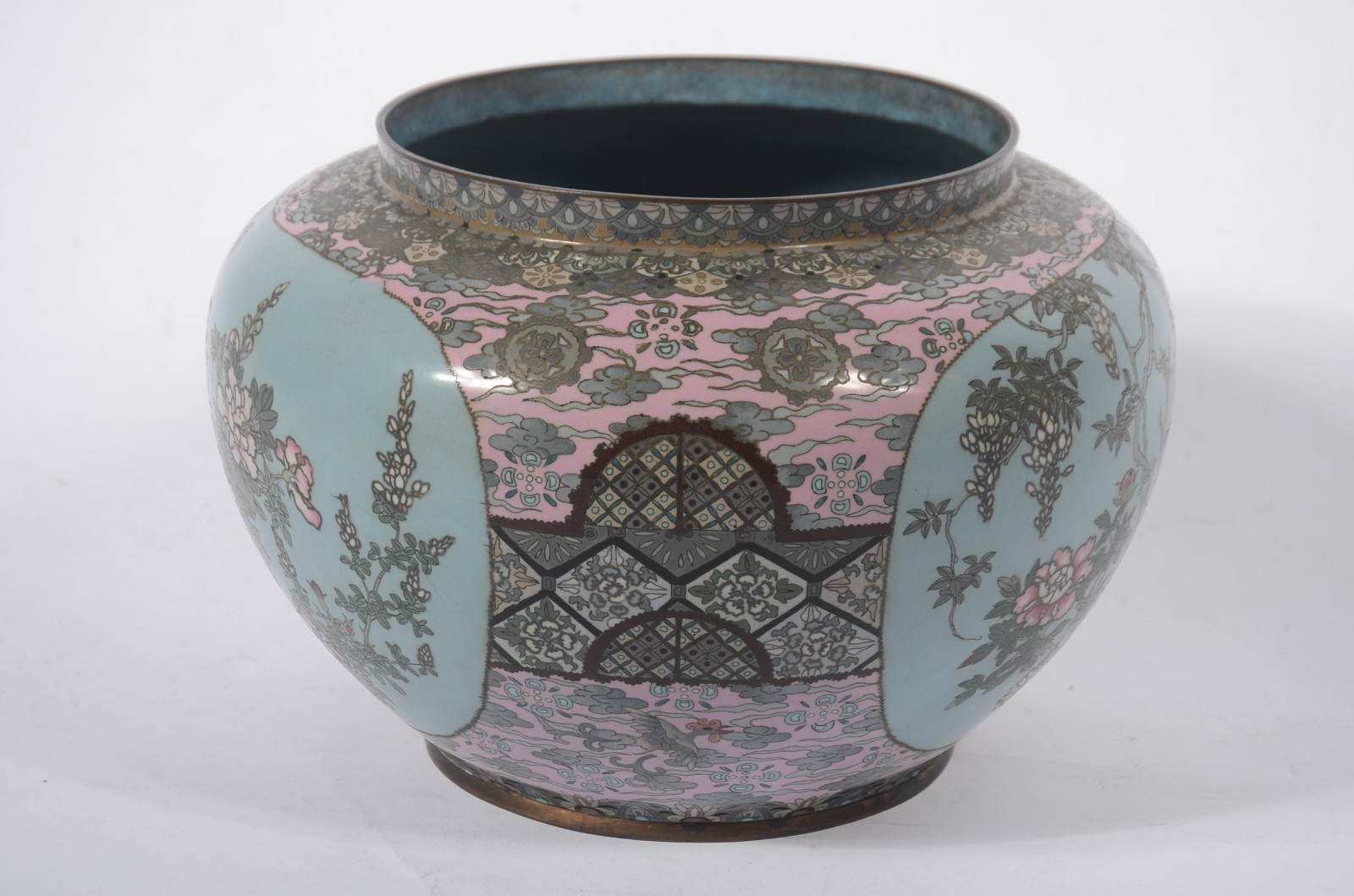 Antigo cachepot de cloisoné oriental decorado em reservas com flores... - foto 3 de 7