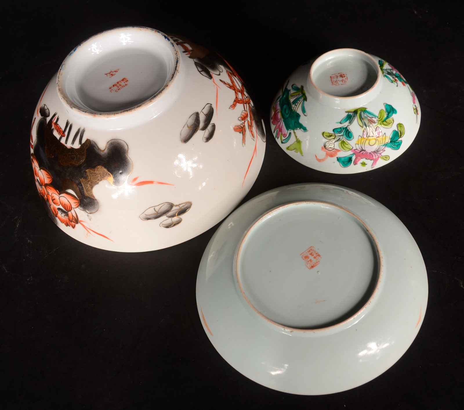 Seis peças diversas de porcelana oriental, sendo: dois bules, dois... - foto 4 de 10