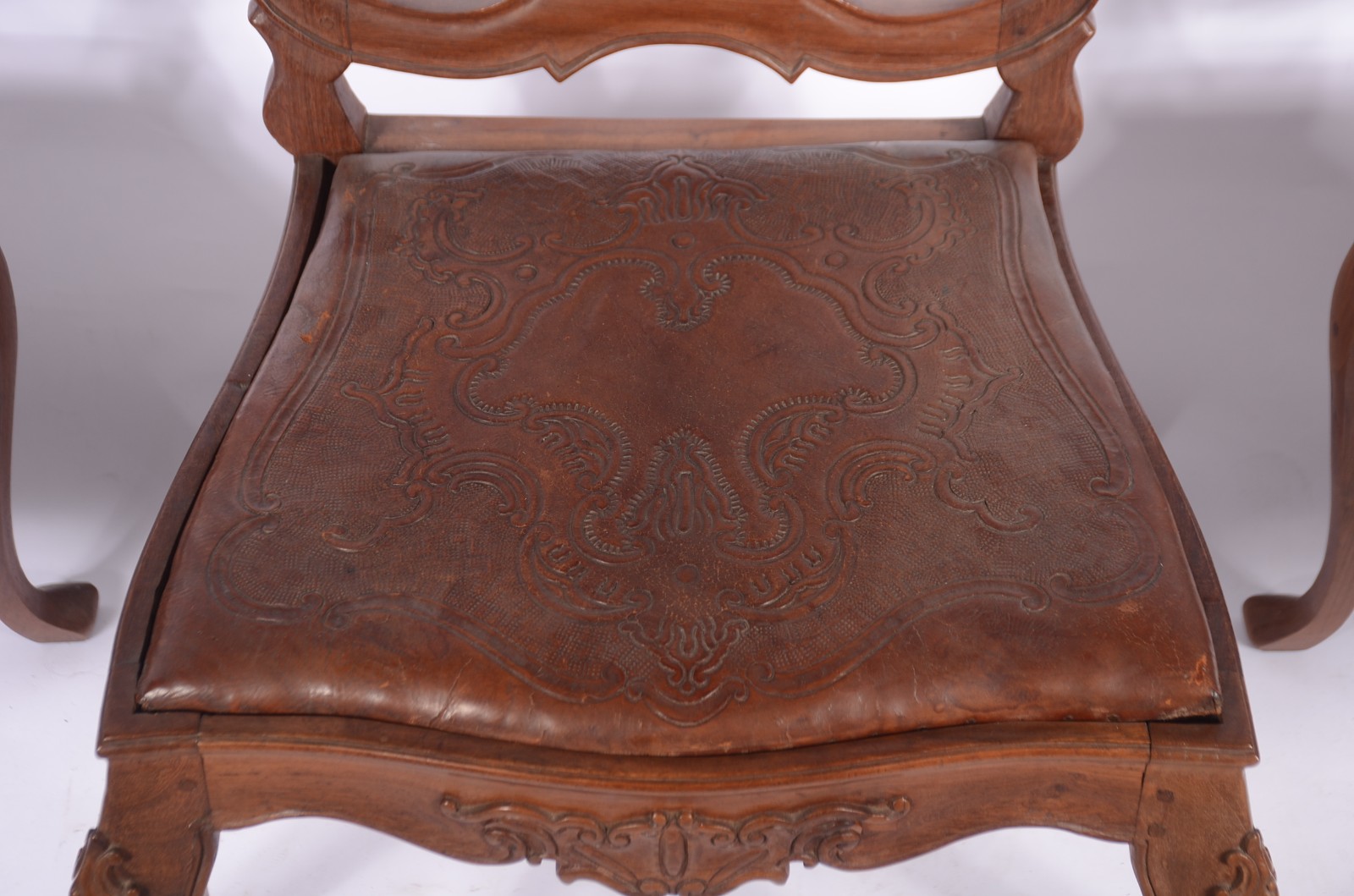 Conjunto com 6 cadeiras de madeira nobre para sala de jantar, estilo... - foto 2 de 9