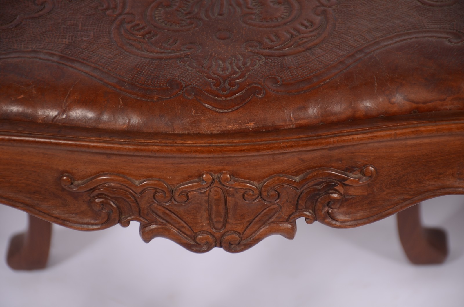Conjunto com 6 cadeiras de madeira nobre para sala de jantar, estilo... - foto 4 de 9