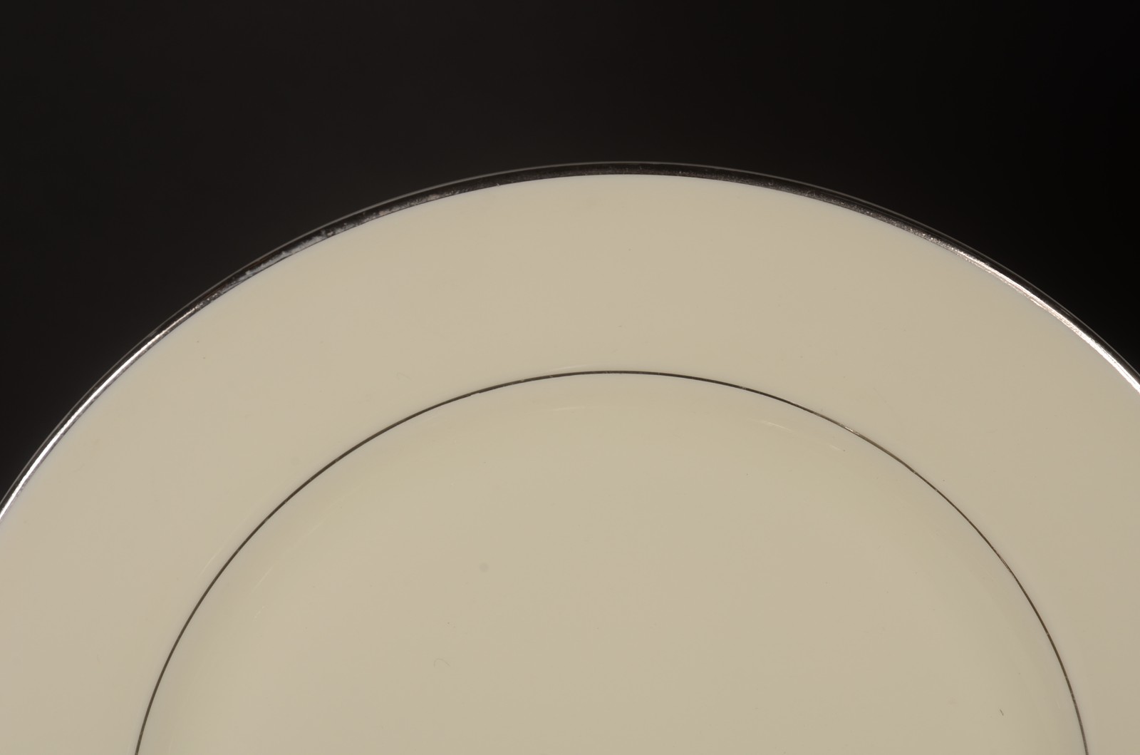 Serviço de chá de porcelana tcheca "Royal Ivory", composto de: 6... - foto 4 de 11
