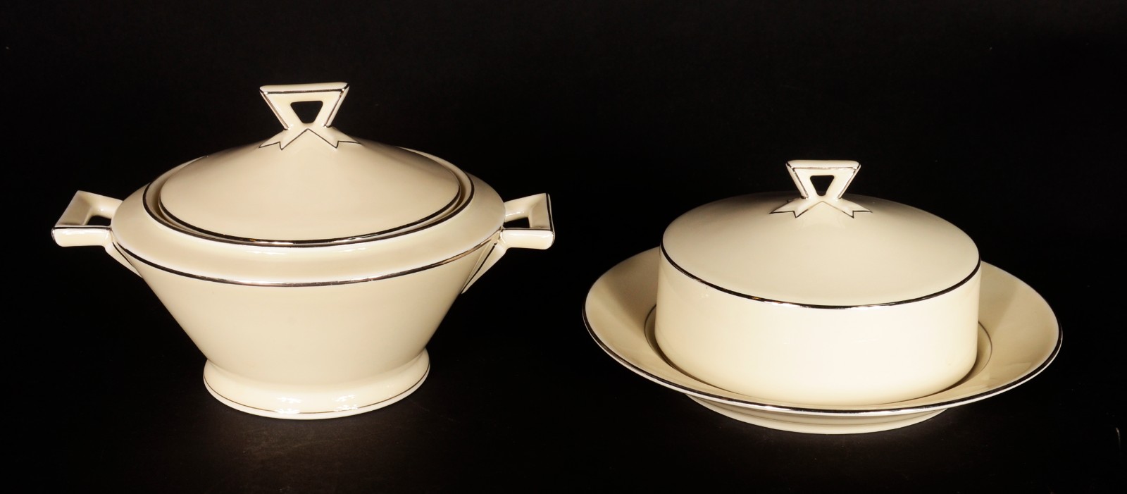 Serviço de chá de porcelana tcheca "Royal Ivory", composto de: 6... - foto 6 de 11