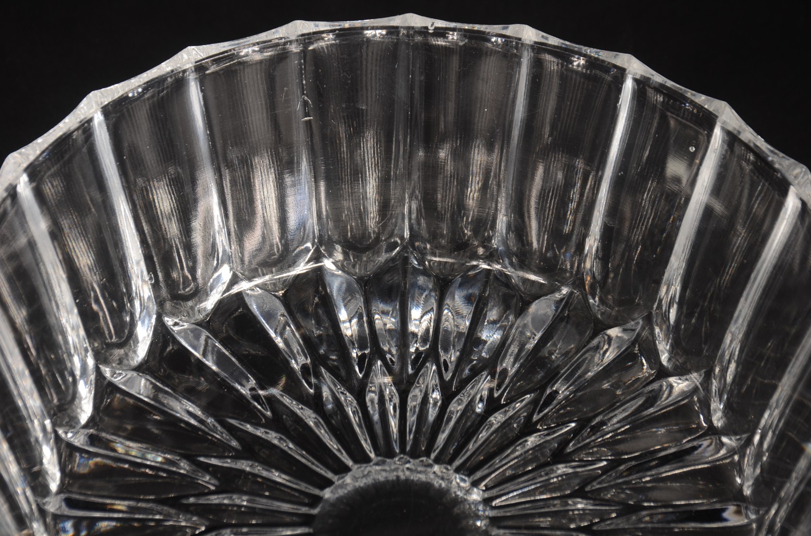 Cinco fruteiras diversas de cristal lapidado. - foto 4 de 9