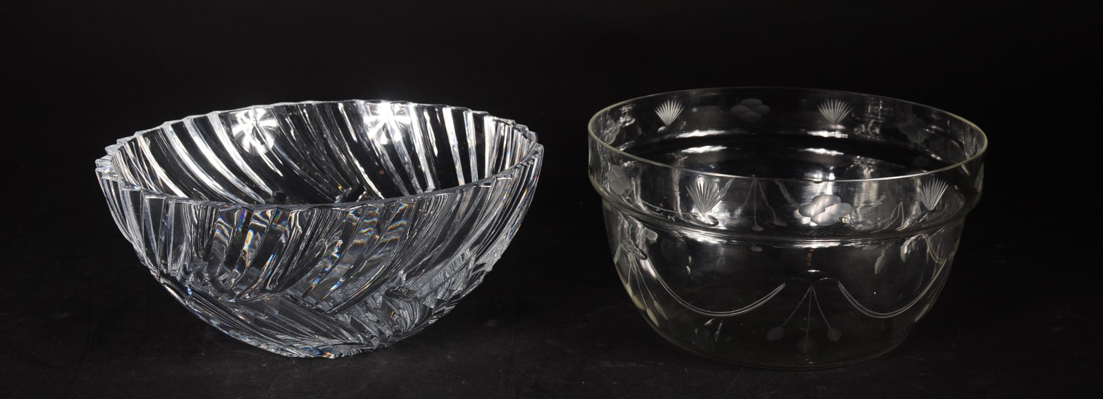 Duas fruteiras de cristal lapidado. - foto 1 de 5