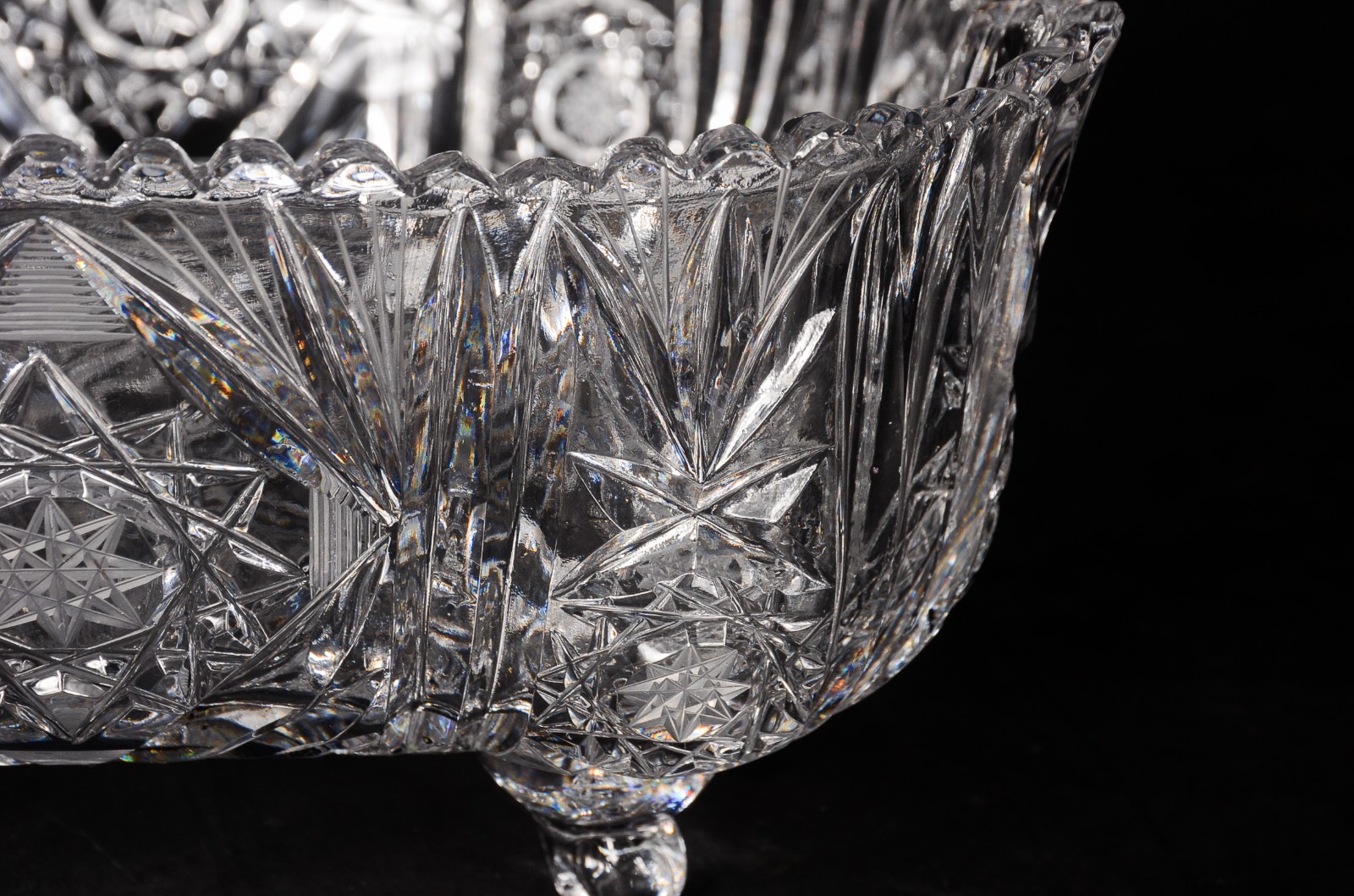 Duas fruteiras de cristal tcheco lapidado. - foto 4 de 10