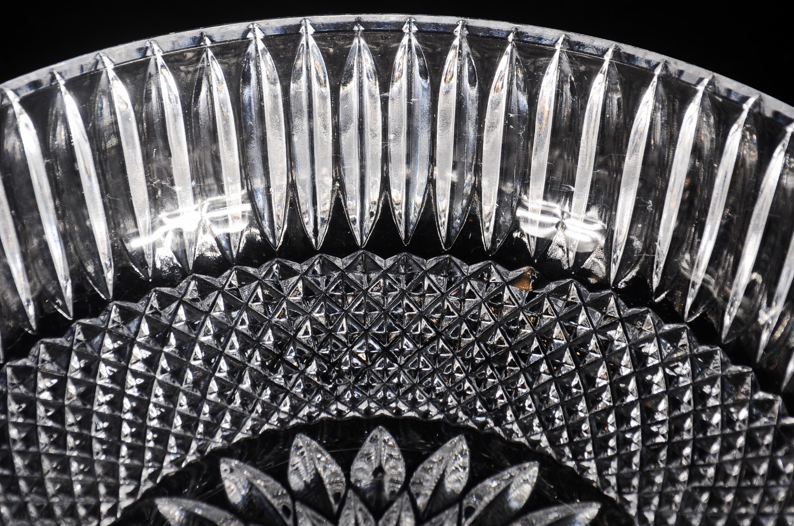 Dois bowls de cristal lapidado. - foto 6 de 10