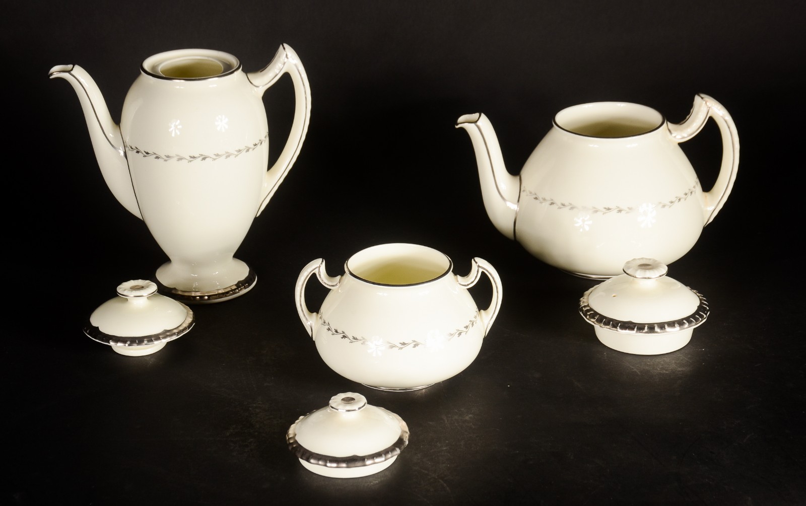 Royal Doulton (1815) - foto 5 de 11