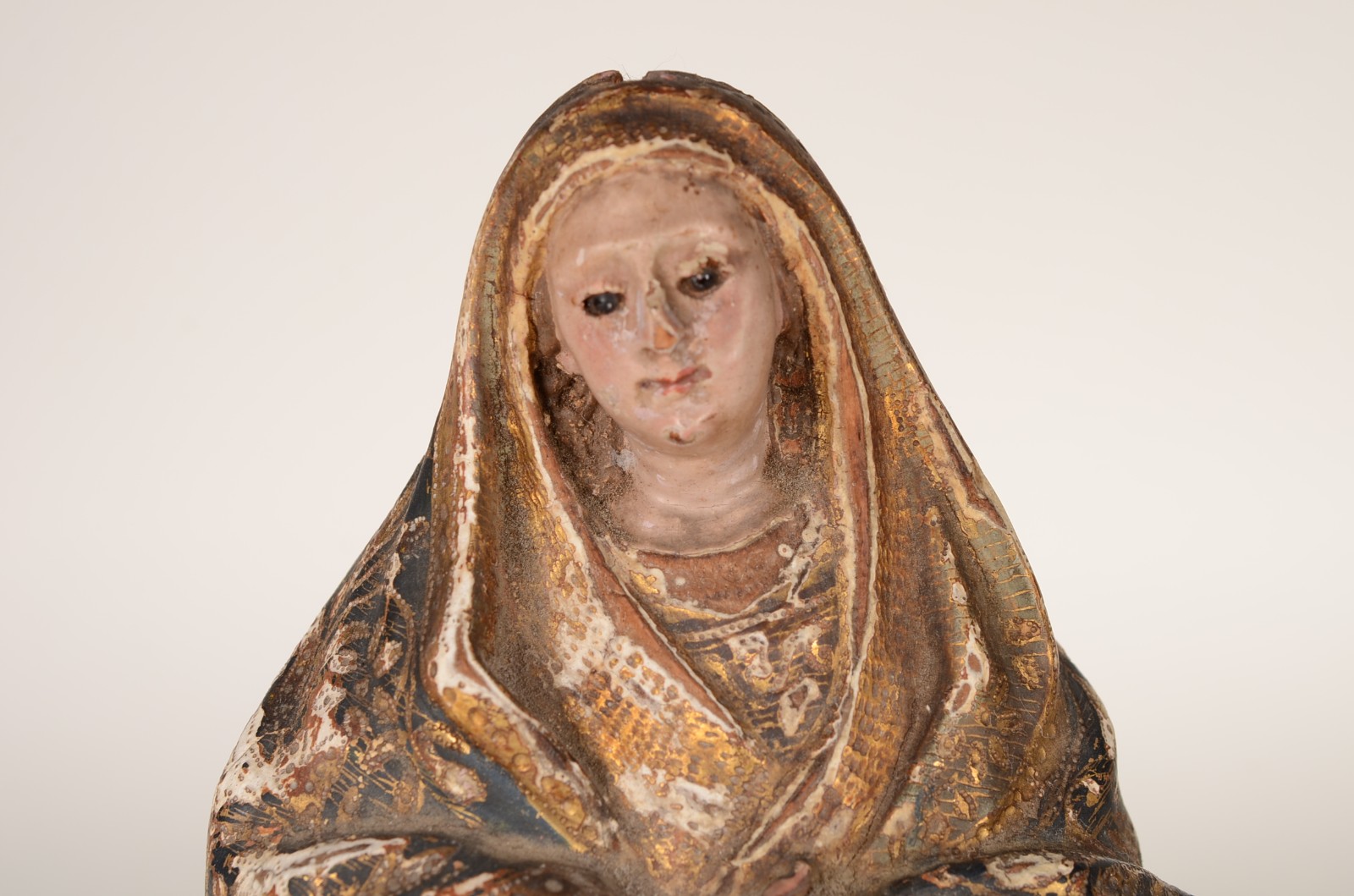 Nossa Senhora das Dores - Imagem de madeira policromada com realces... - foto 3 de 6