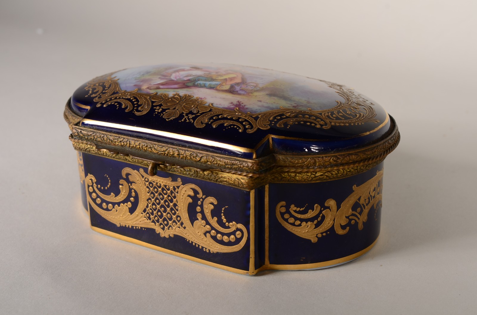 Sèvres (1740) - foto 4 de 10