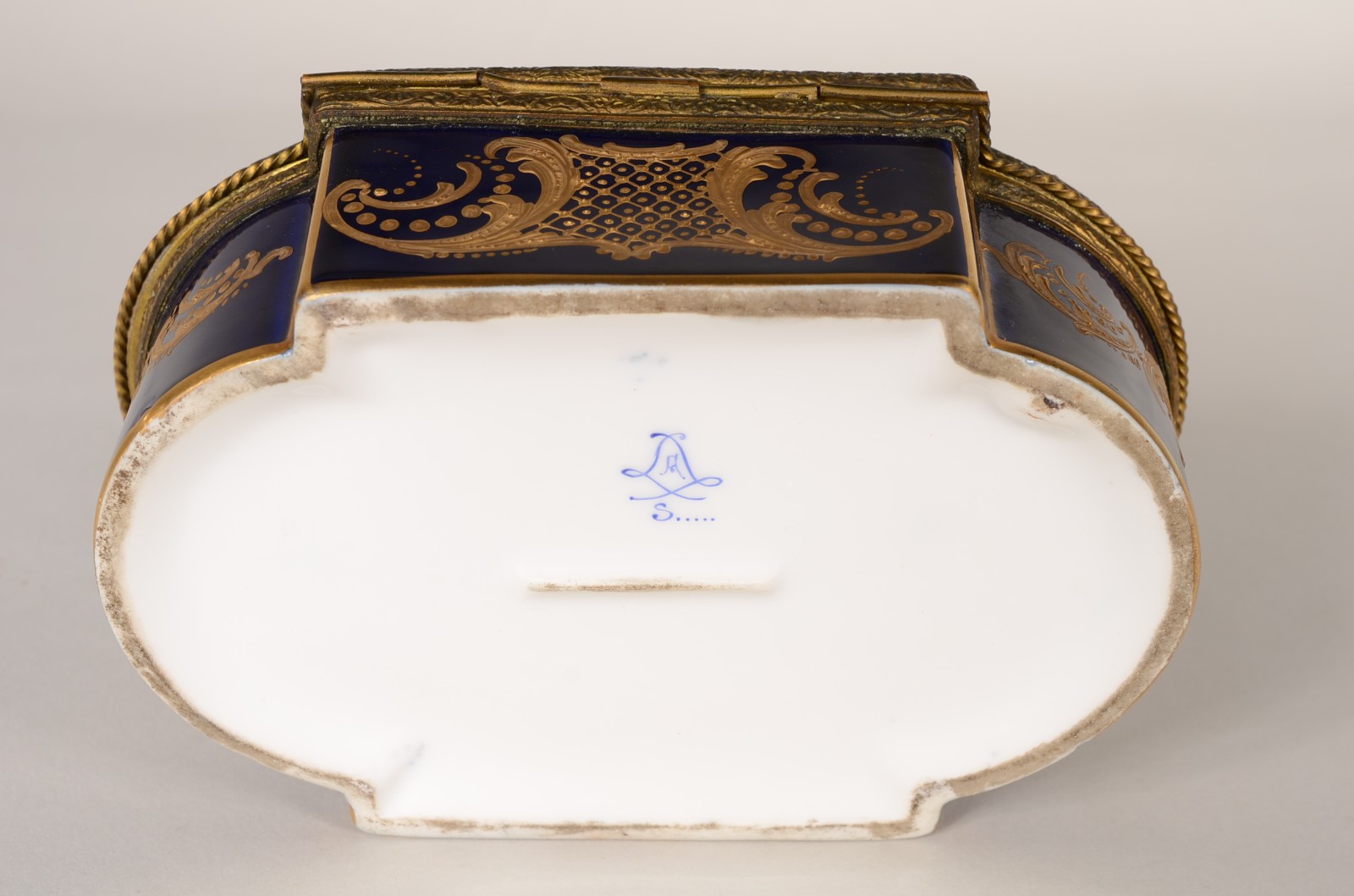 Sèvres (1740) - foto 9 de 10