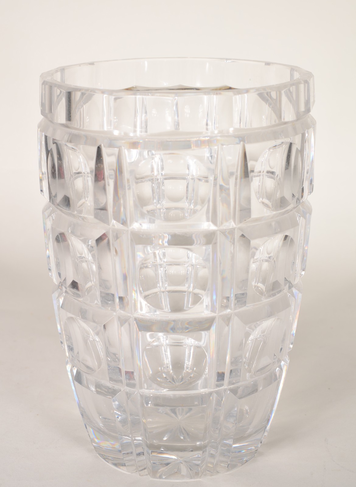 Vaso de cristal tcheco lapidado. - foto 1 de 6