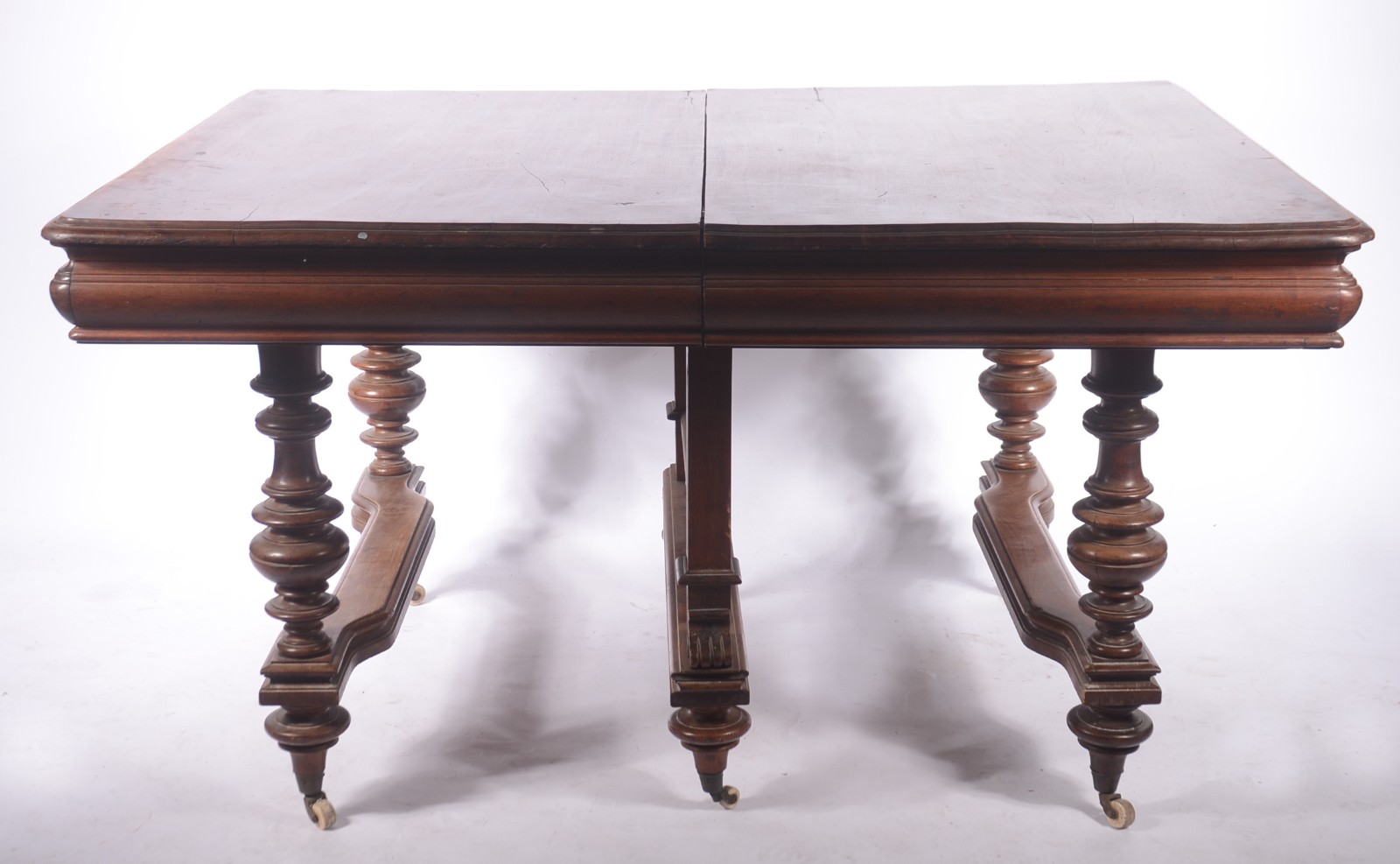 Mesa de jantar de madeira nobre, tampo retangular com 3 tábuas... - foto 3 de 7