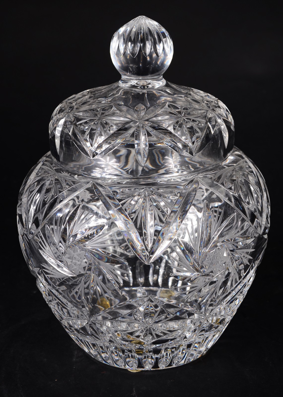 Bomboniere de cristal tcheco lapidado. - foto 1 de 9
