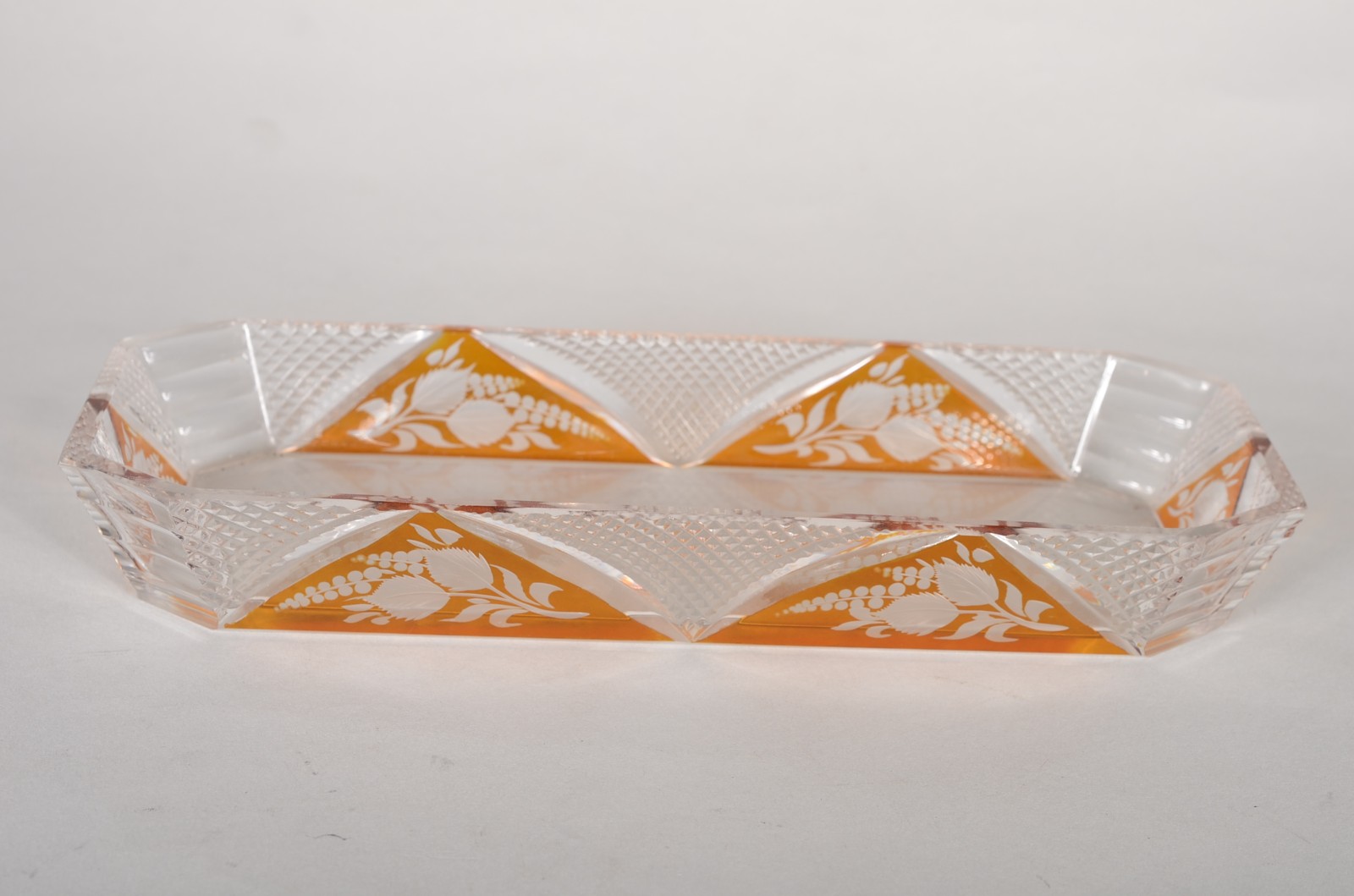 Conjunto para toilette com 3 peças de cristal doublé âmbar, sendo... - foto 5 de 11