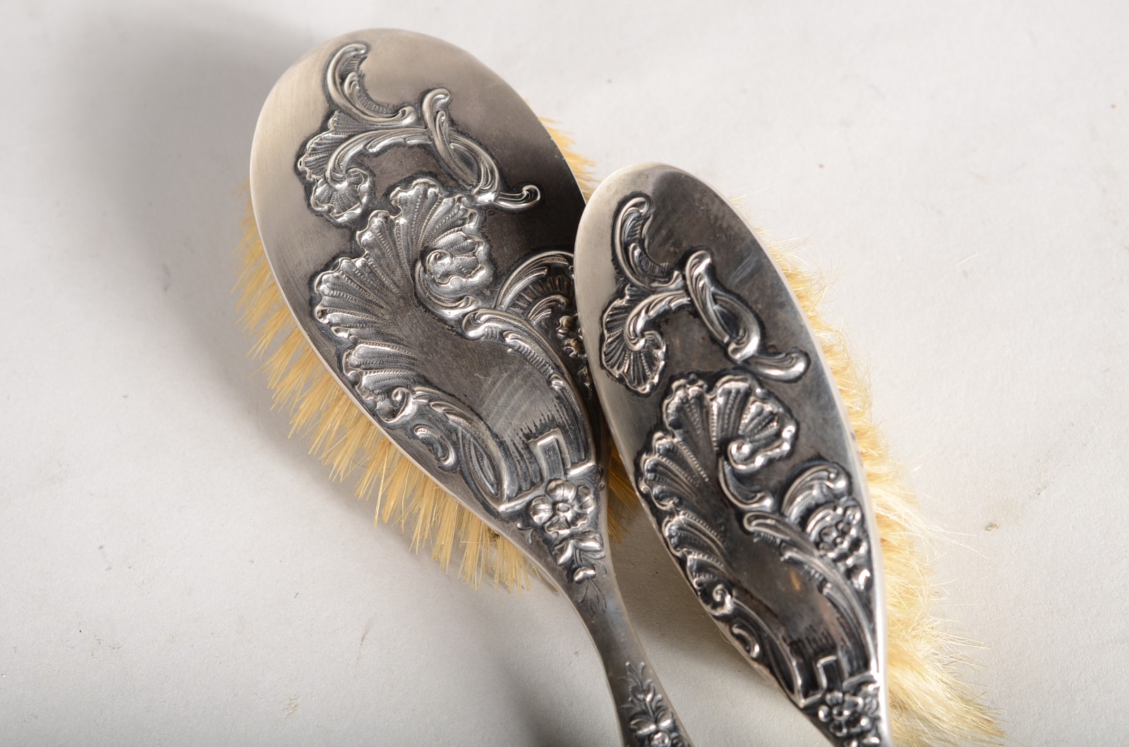 Conjunto com 9 peças acessórias para toilette de prata contrastada... - foto 8 de 11