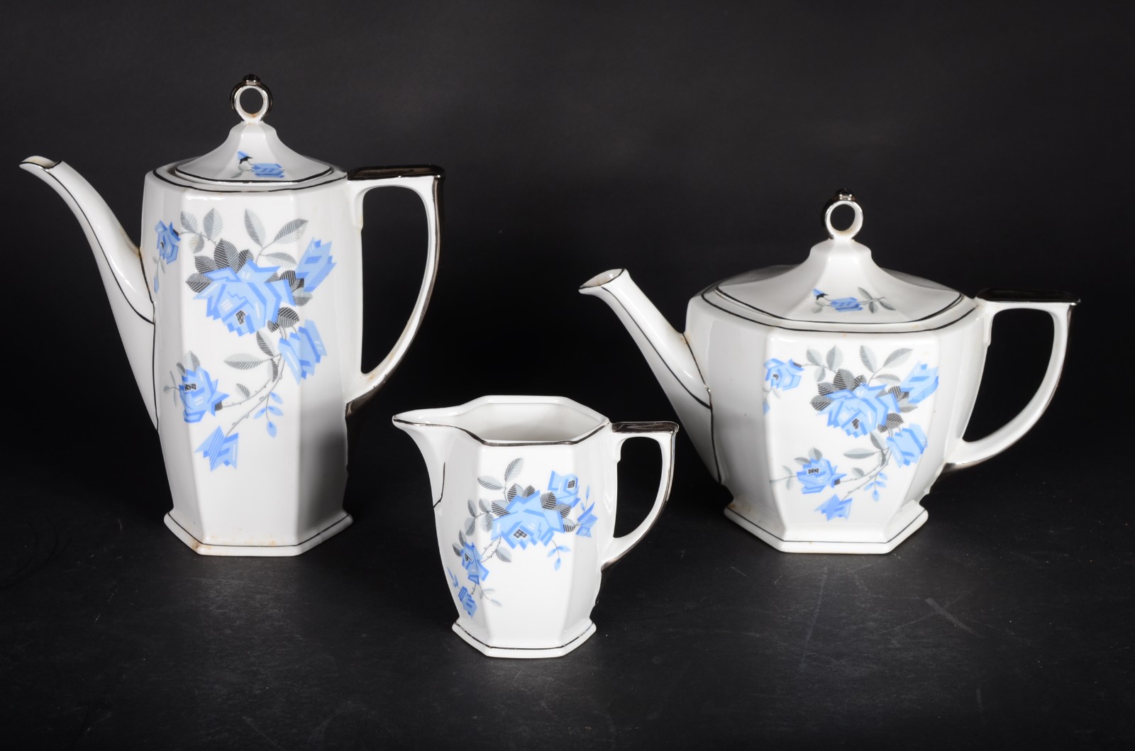 Aparelho para chá e café de porcelana tcheca floral azul com frisos... - foto 2 de 10