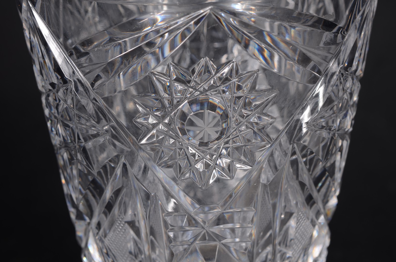 Bomboniere de cristal tcheco lapidado. - foto 5 de 10