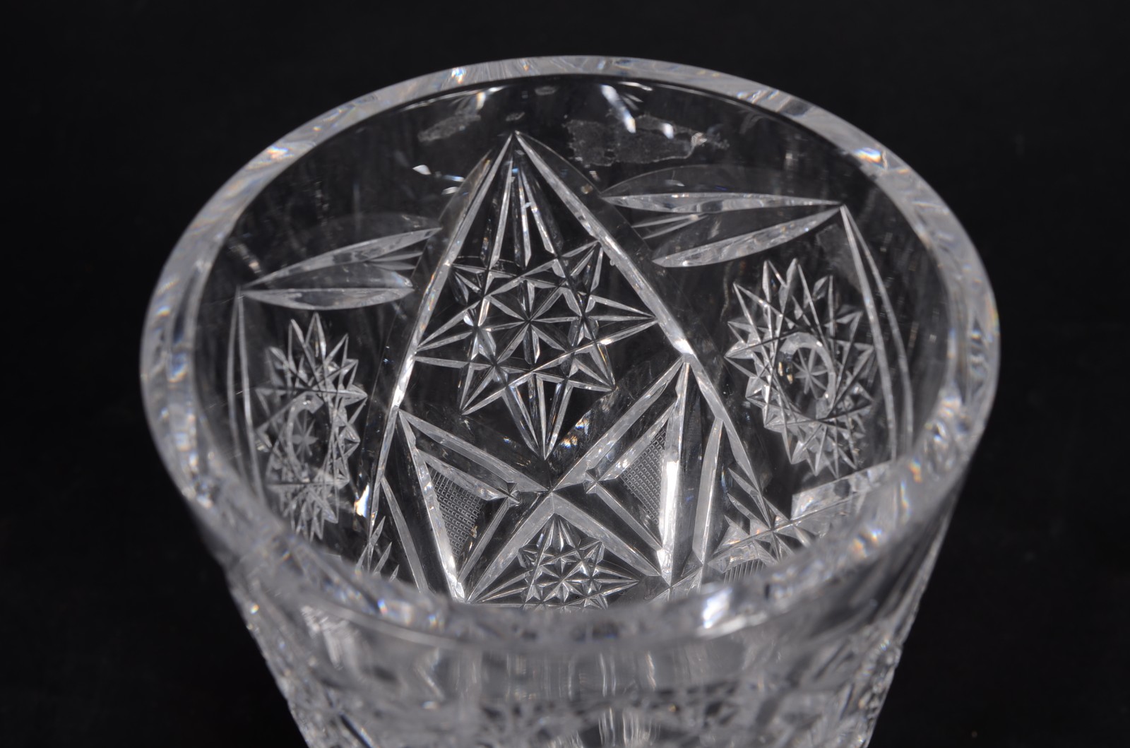 Bomboniere de cristal tcheco lapidado. - foto 7 de 10