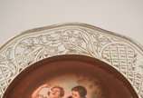 Conjunto de porcelana alemã da  Bavaria, Schuma... - Conjunto de porcelana alemã da  Bavaria, Schumam OTTO, decorados com figuras de crianças e cachorro em policromia, bordas vazadas, composto de p...